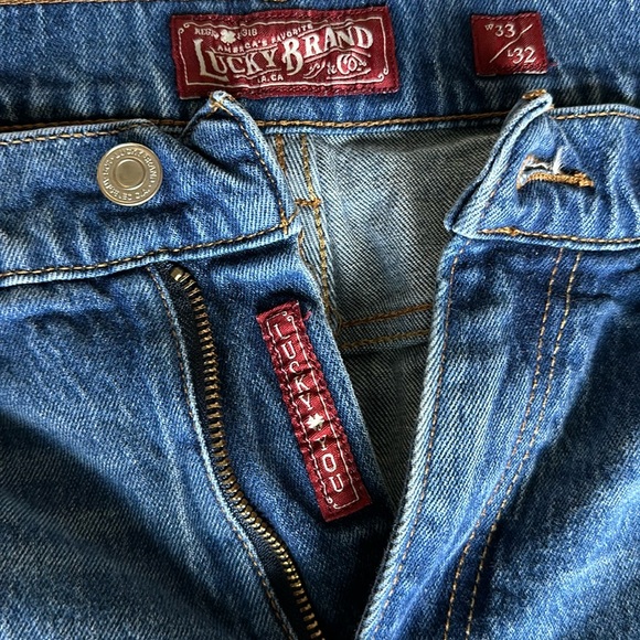 Lucky Brand | Athletic Slim Jeans | Size 33 x 32 | Mens | Medium Denim Wash - Picture 2 of 7